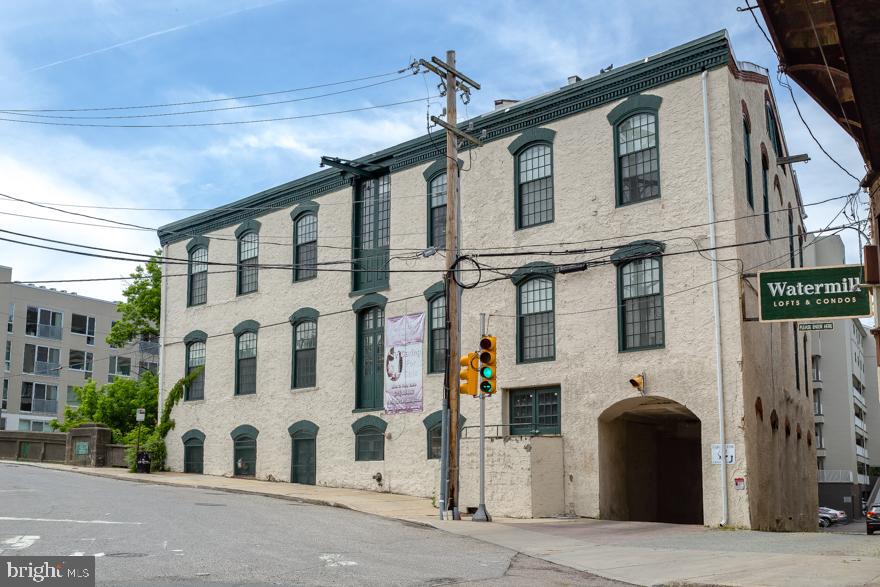 MANAYUNK - Residential Lease