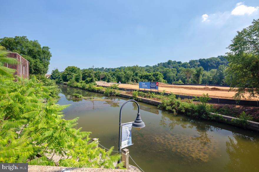 MANAYUNK - Residential Lease