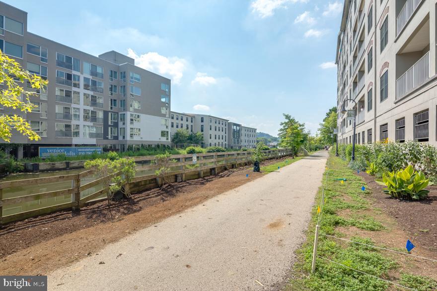 MANAYUNK - Residential Lease