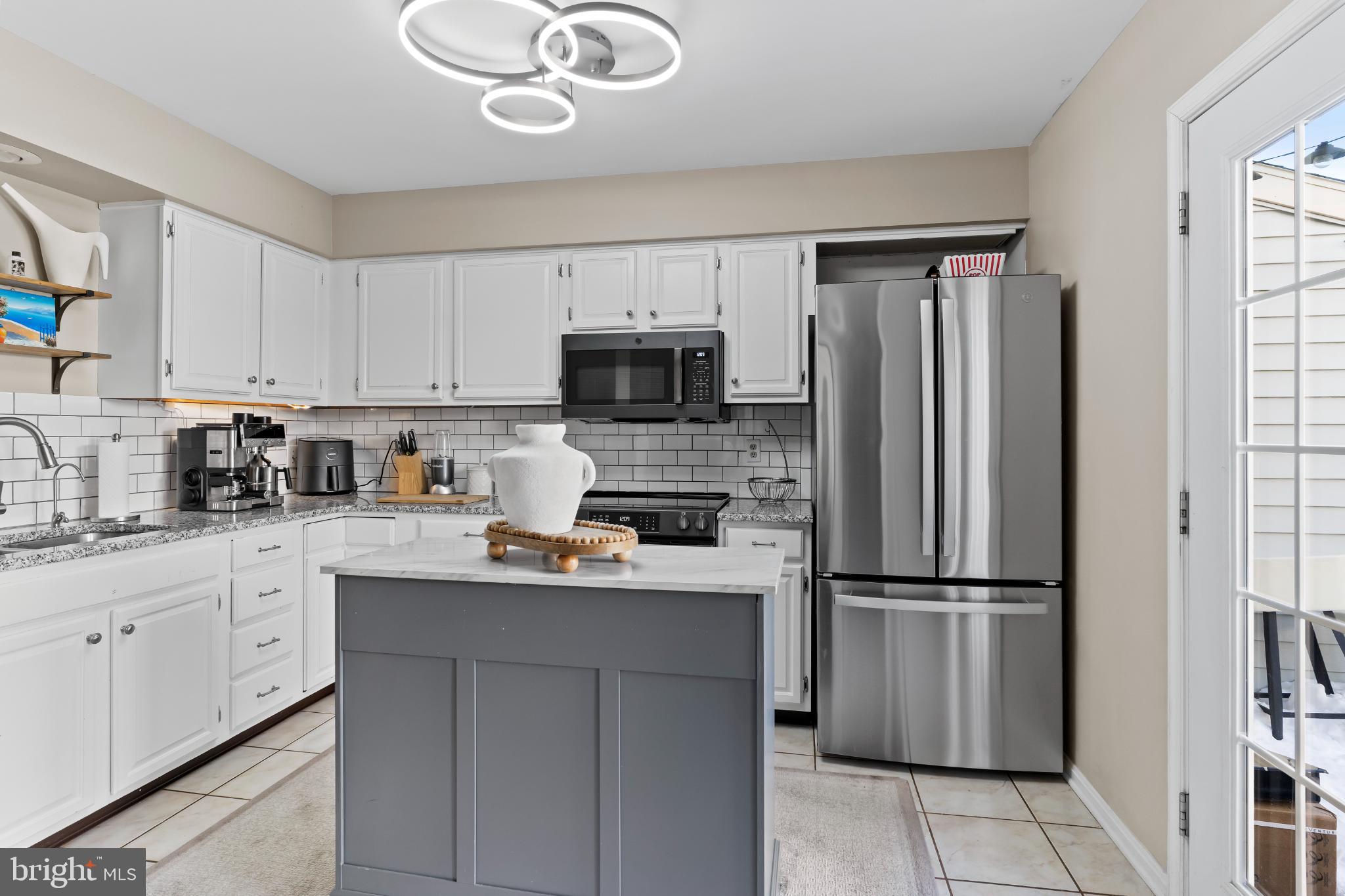 VILLAGE OF MORELAND - Residential