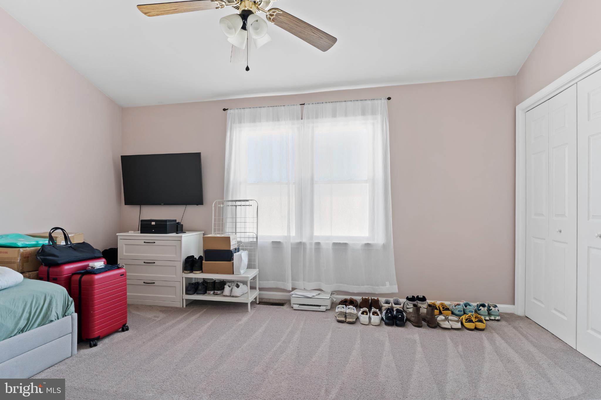 VILLAGE OF MORELAND - Residential