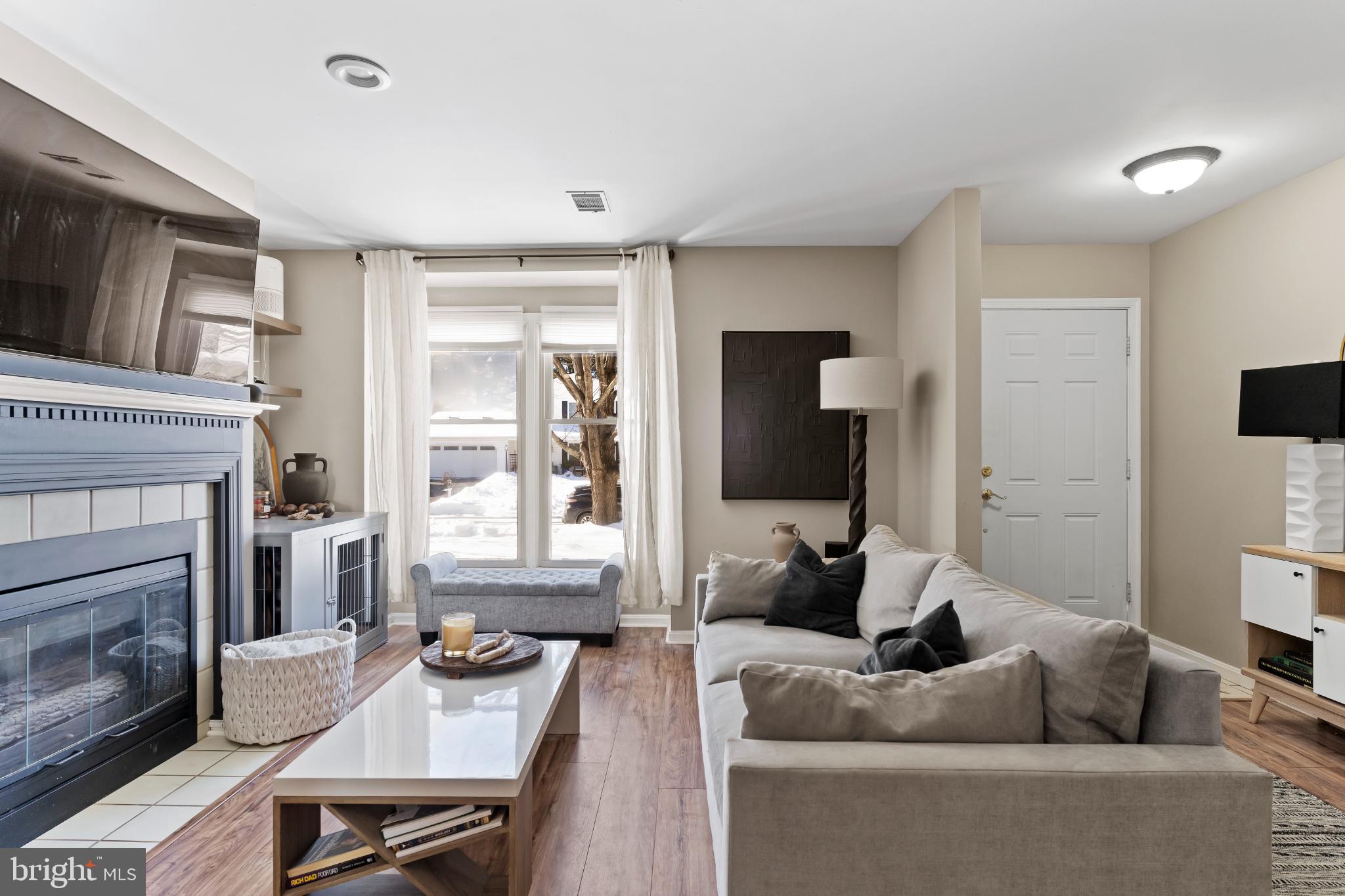 VILLAGE OF MORELAND - Residential