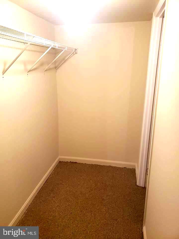 HERITAGE ESTATES - Residential Lease