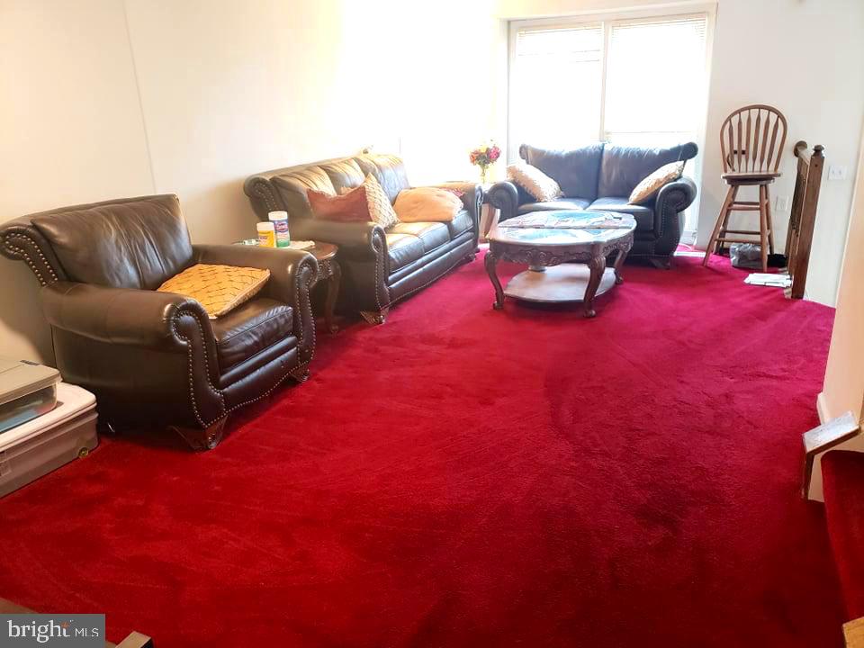 HERITAGE ESTATES - Residential Lease