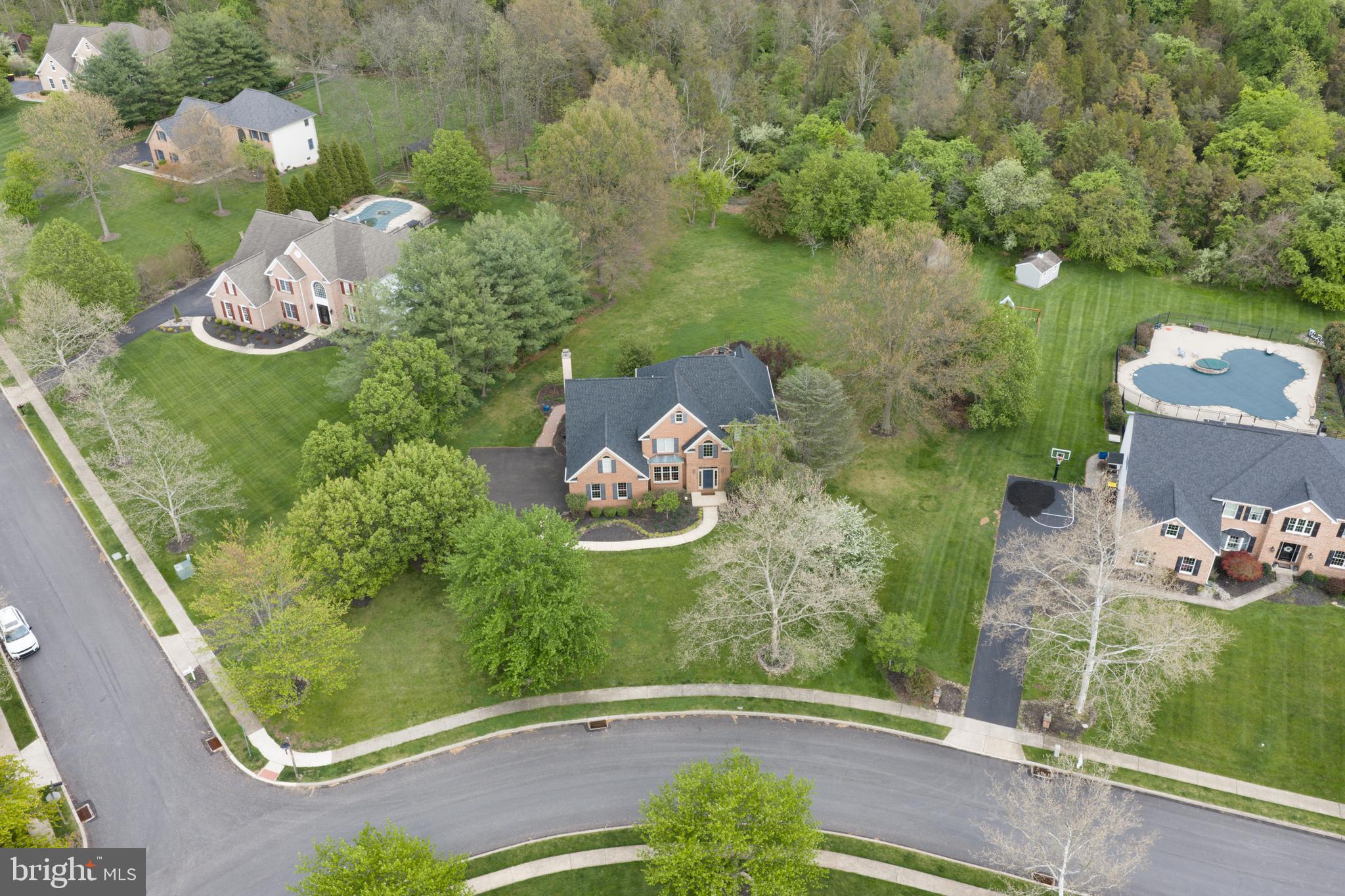 HIDDEN FOREST - Residential