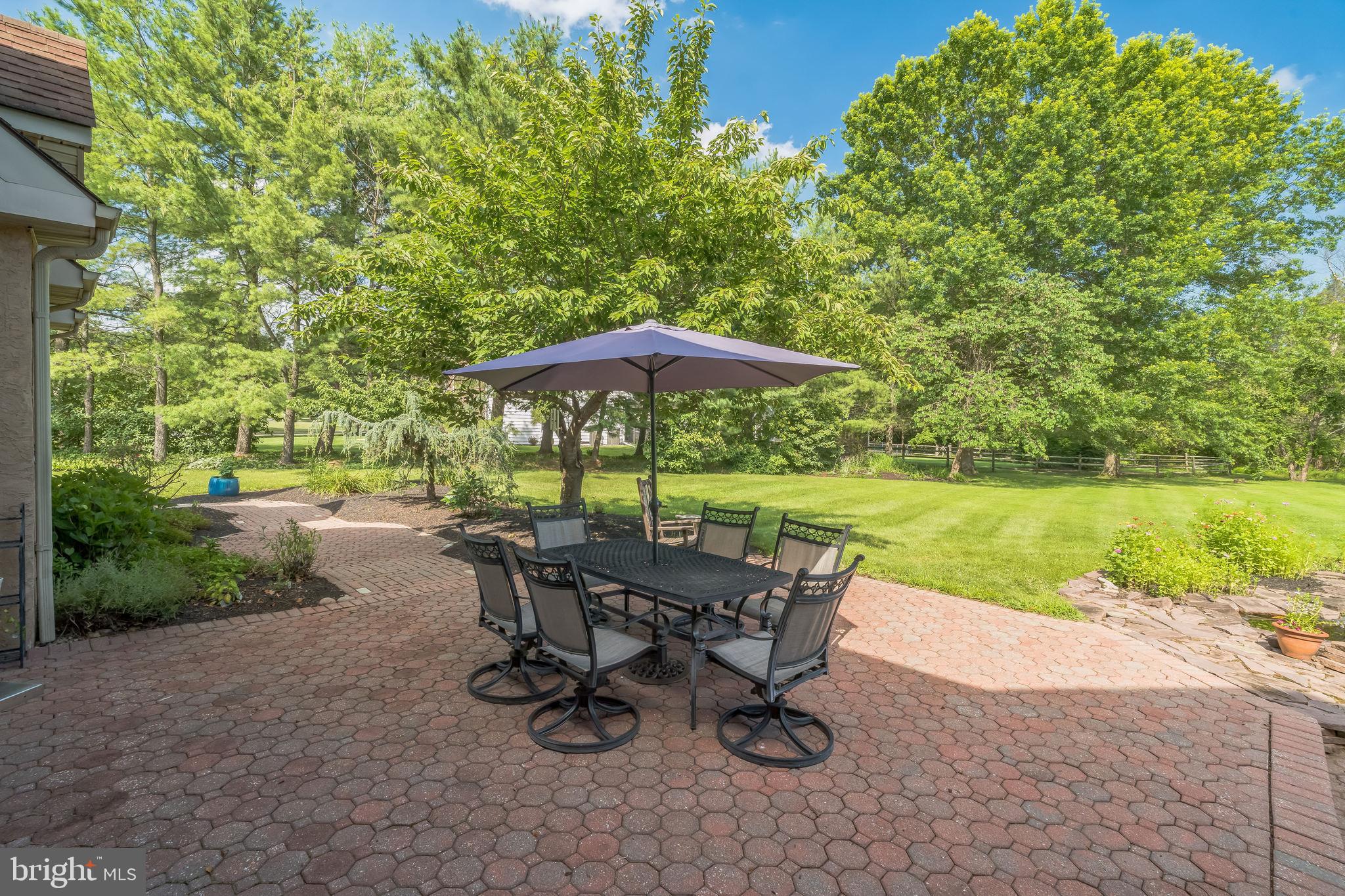 822 HIDDEN FOREST DRIVE