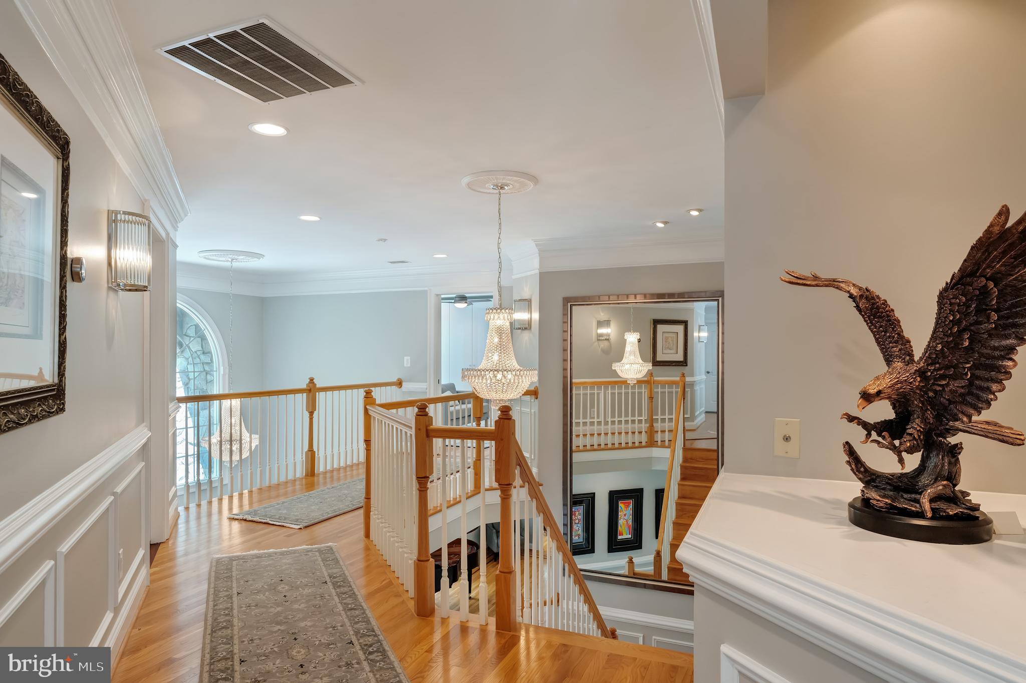 HUNTWOOD MANOR - Residential