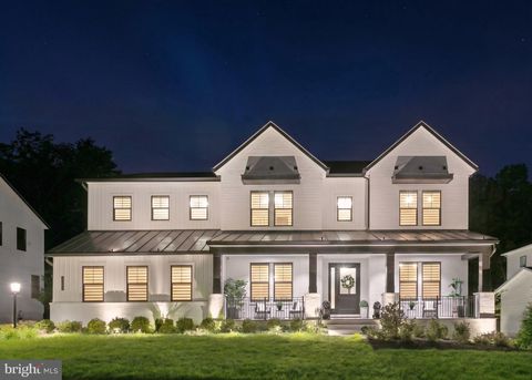 Photo of 24587 Samsara Place, ALDIE, VA 20105 (MLS # VALO2128340)