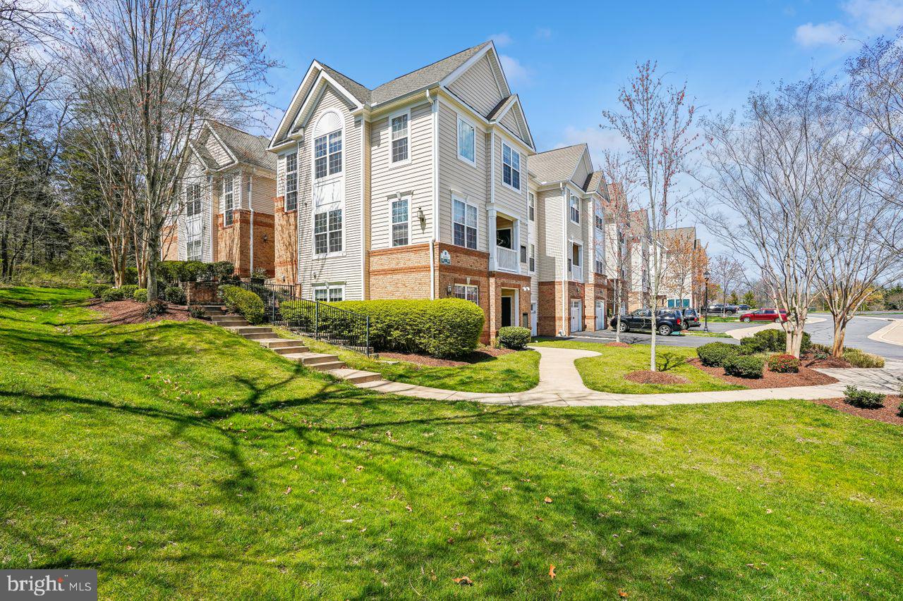 RIDGES AT BELMONT - Residential