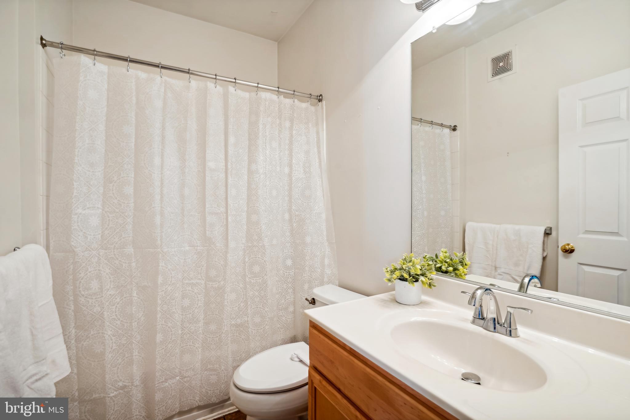 RIDGES AT BELMONT - Residential