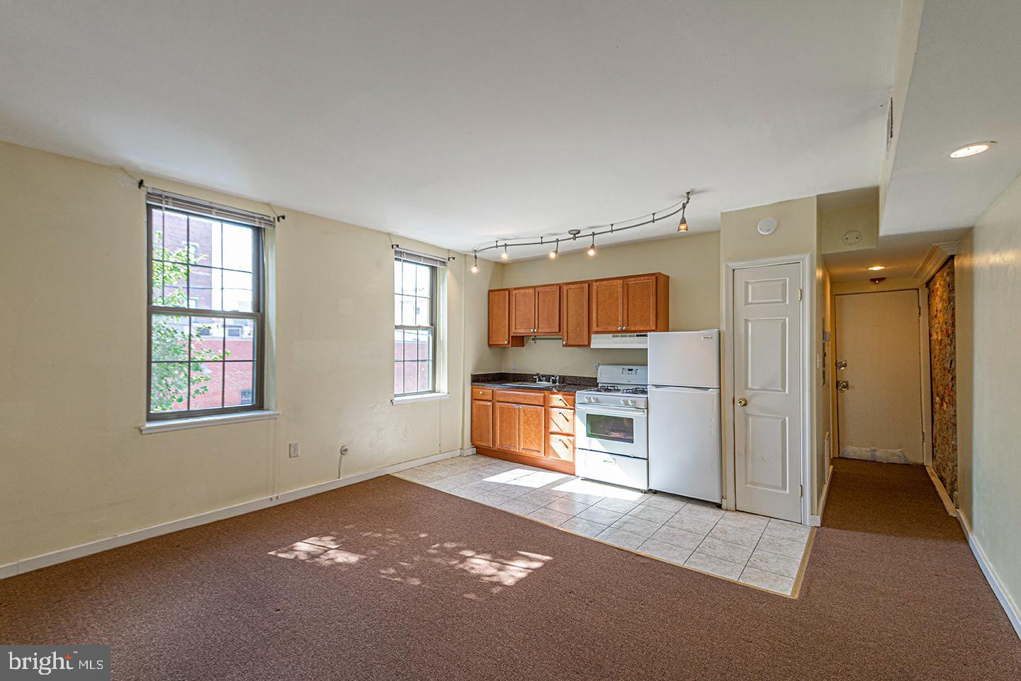 GRADUATE HOSPITAL - Residential Lease