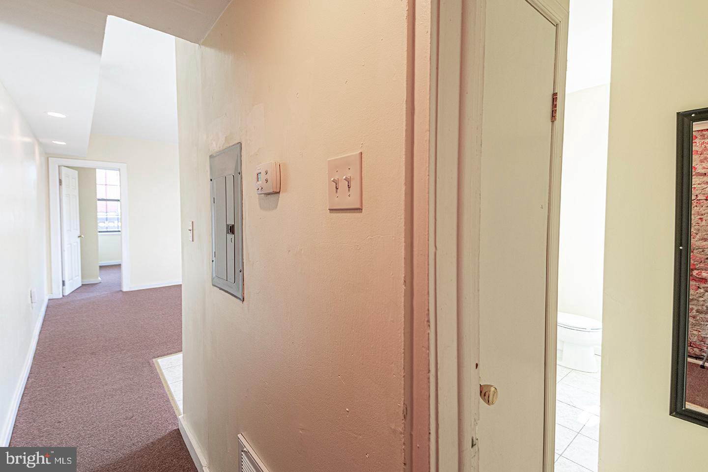 GRADUATE HOSPITAL - Residential Lease