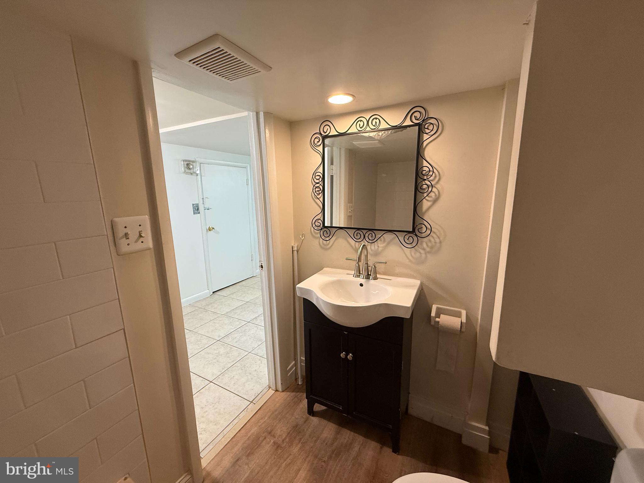 BON AIR - Residential Lease