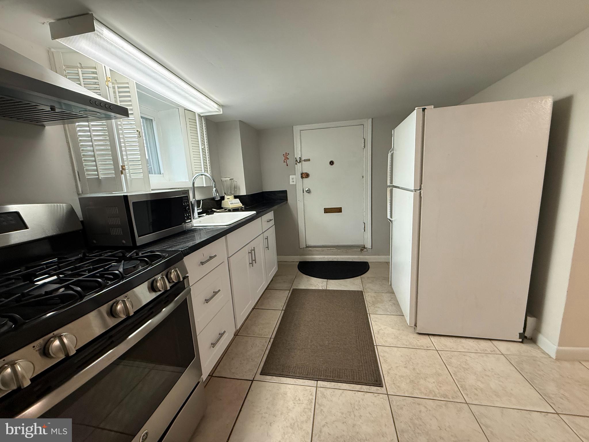 BON AIR - Residential Lease