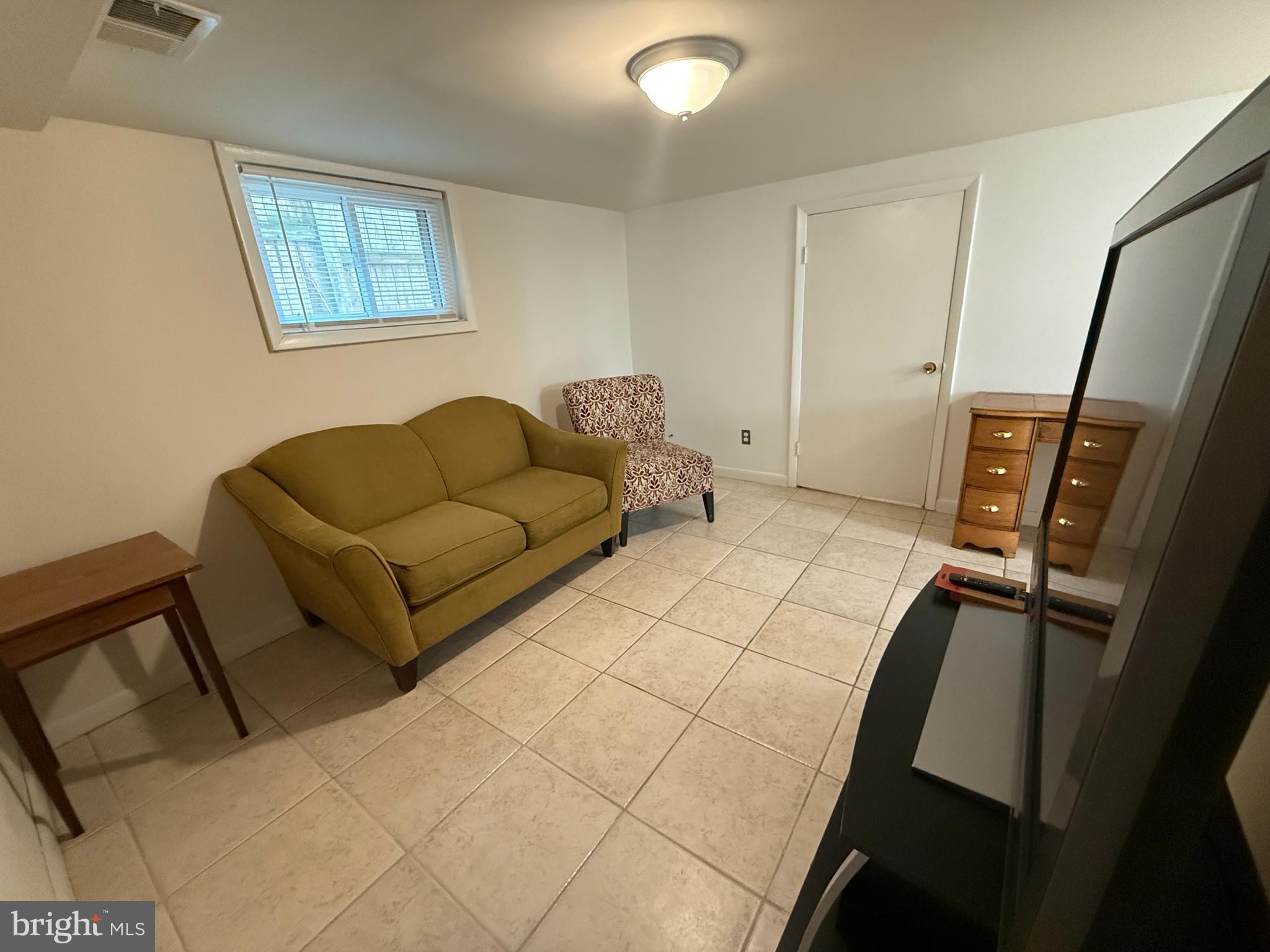 BON AIR - Residential Lease