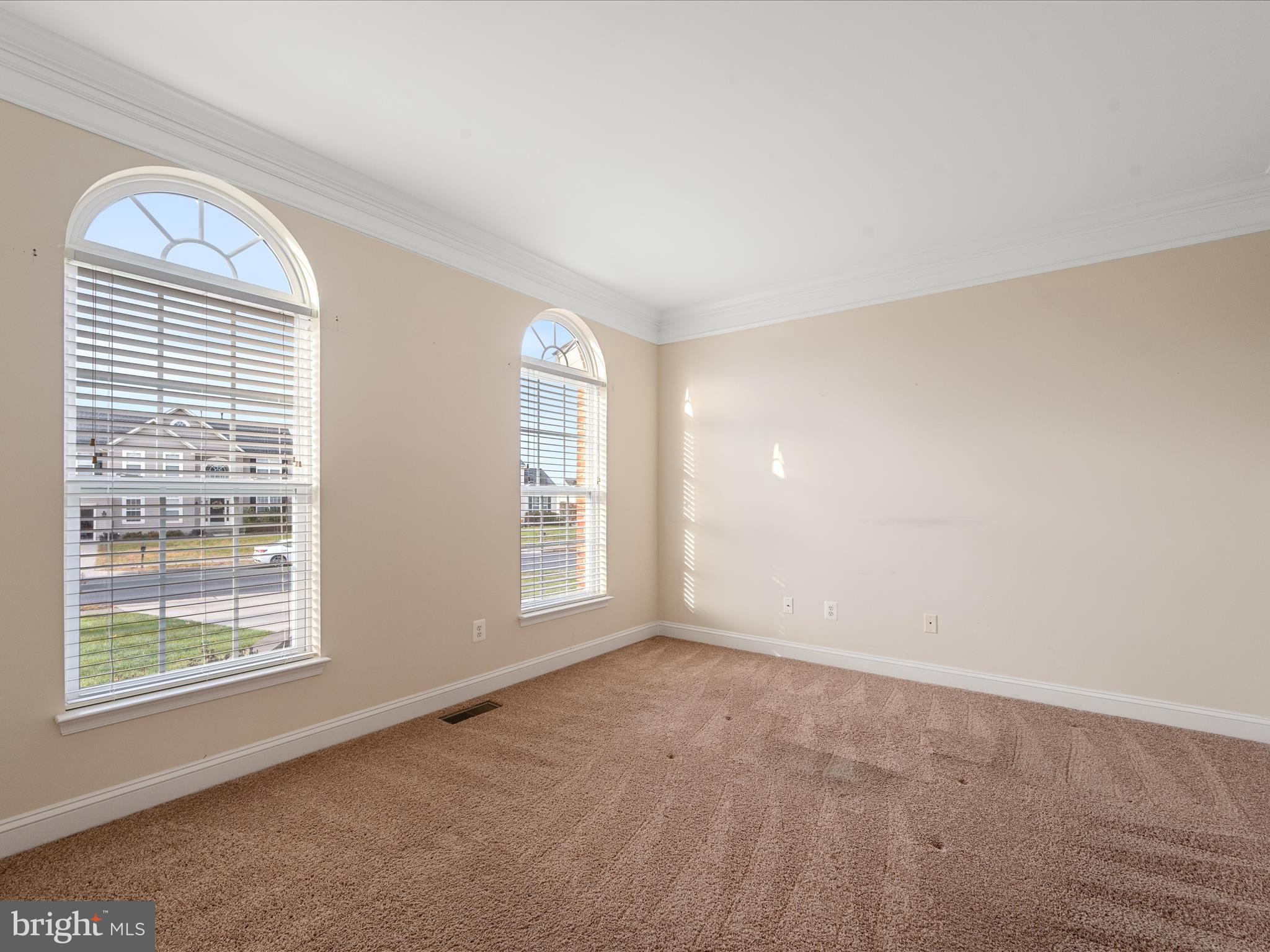 THE GUARDS - Residential