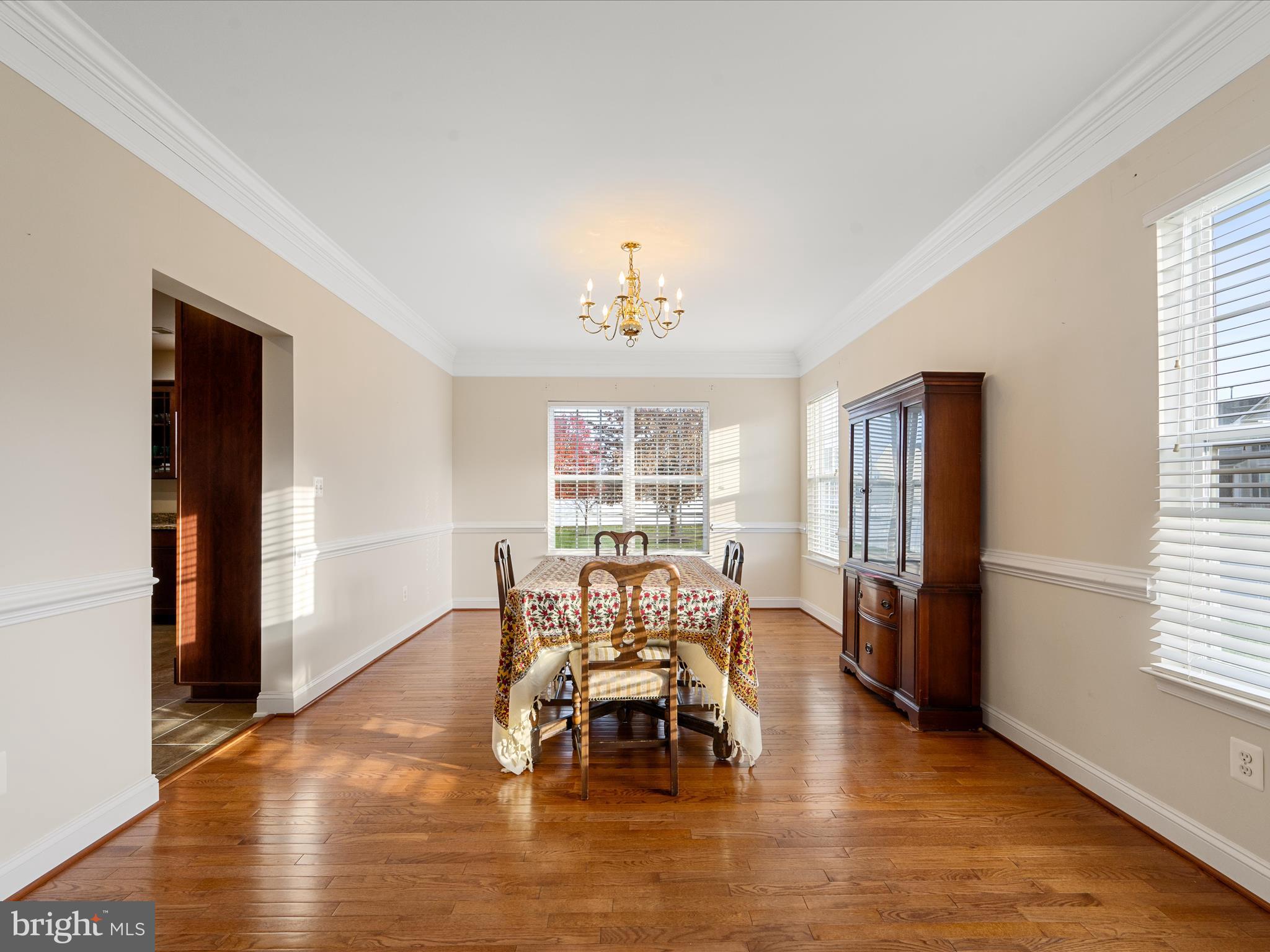 THE GUARDS - Residential