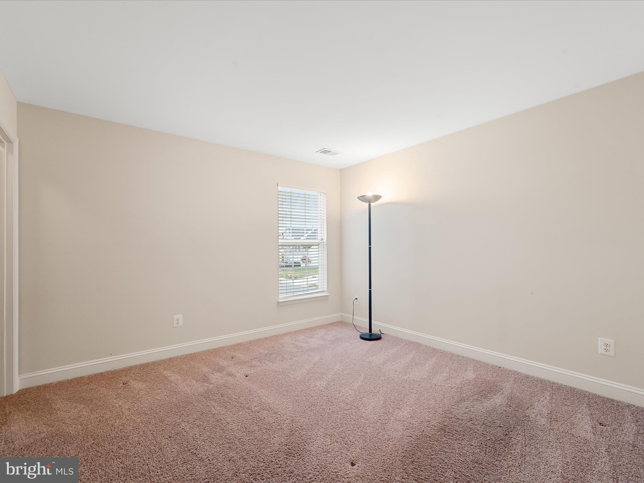 THE GUARDS - Residential