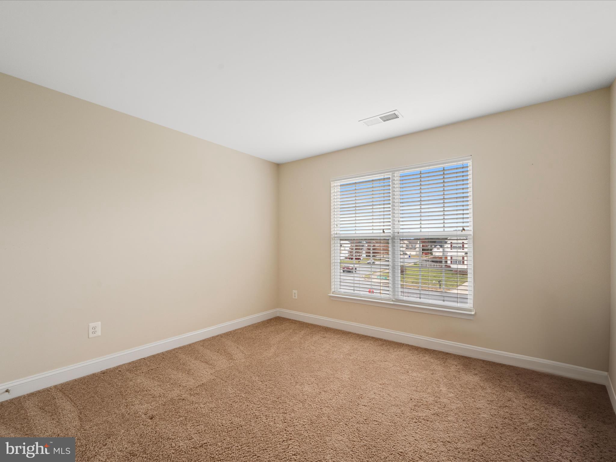 THE GUARDS - Residential