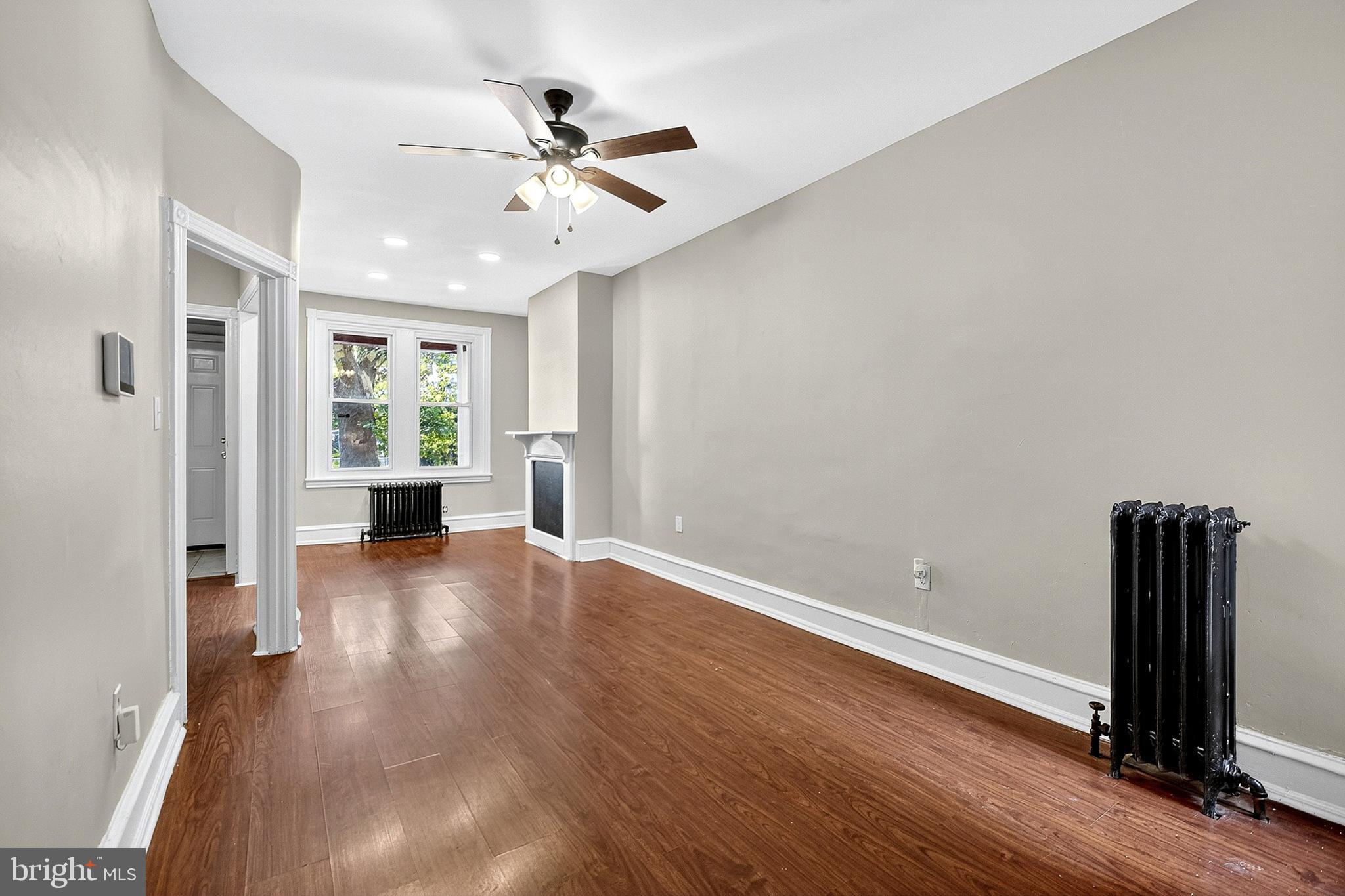 FRANKFORD - Residential