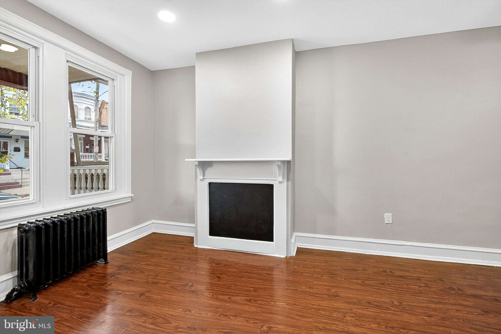 FRANKFORD - Residential