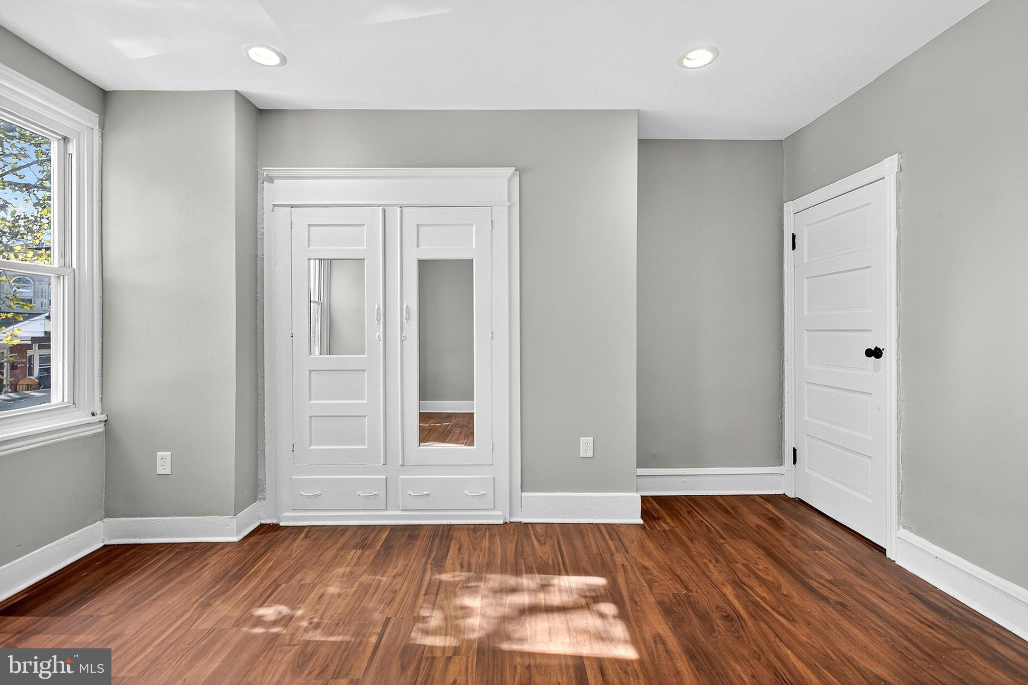 FRANKFORD - Residential