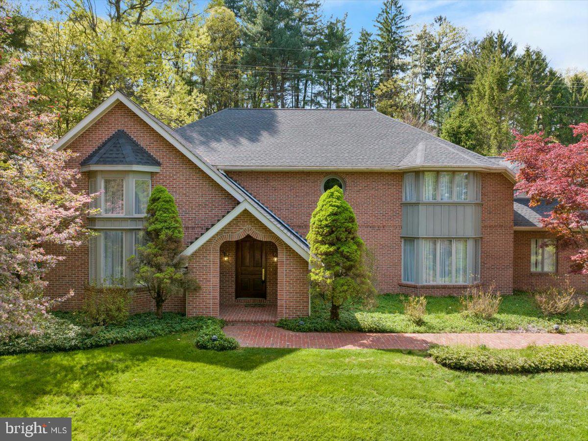 34 HESSIAN BOULEVARD