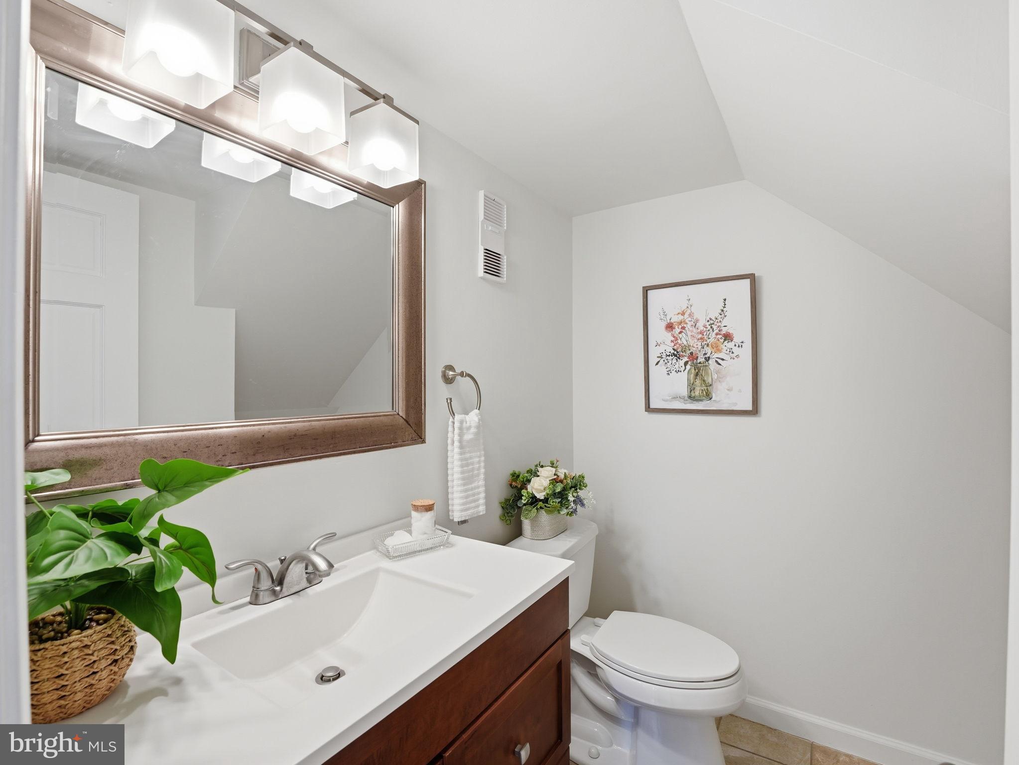 FAIRLINGTON TOWNE - Residential