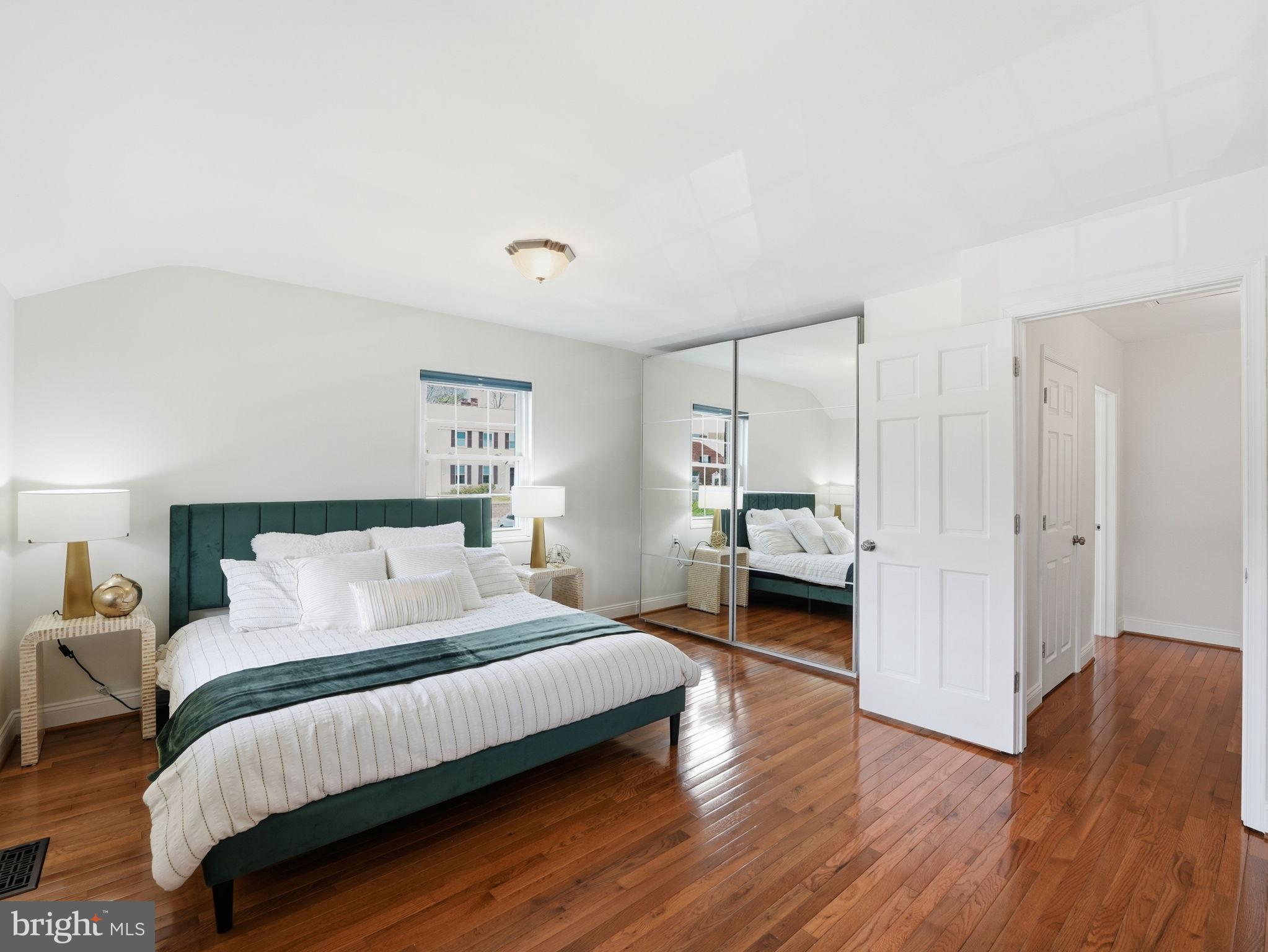 FAIRLINGTON TOWNE - Residential