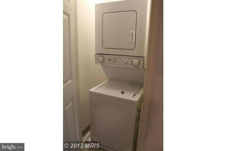 CHESTNUT OAKS - Residential