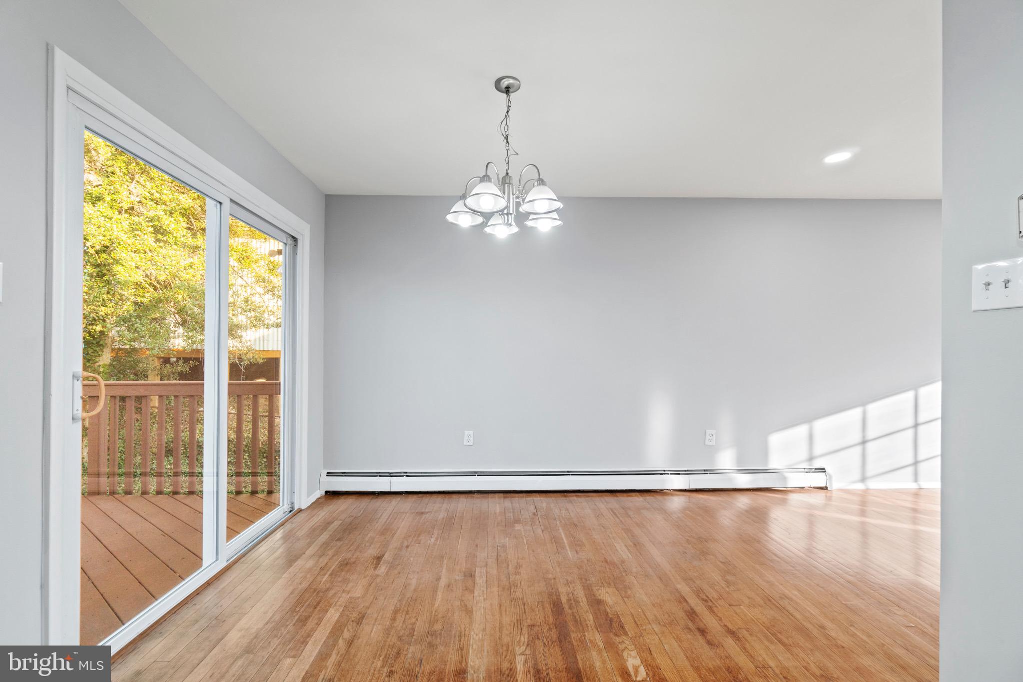 DALE CITY - Residential