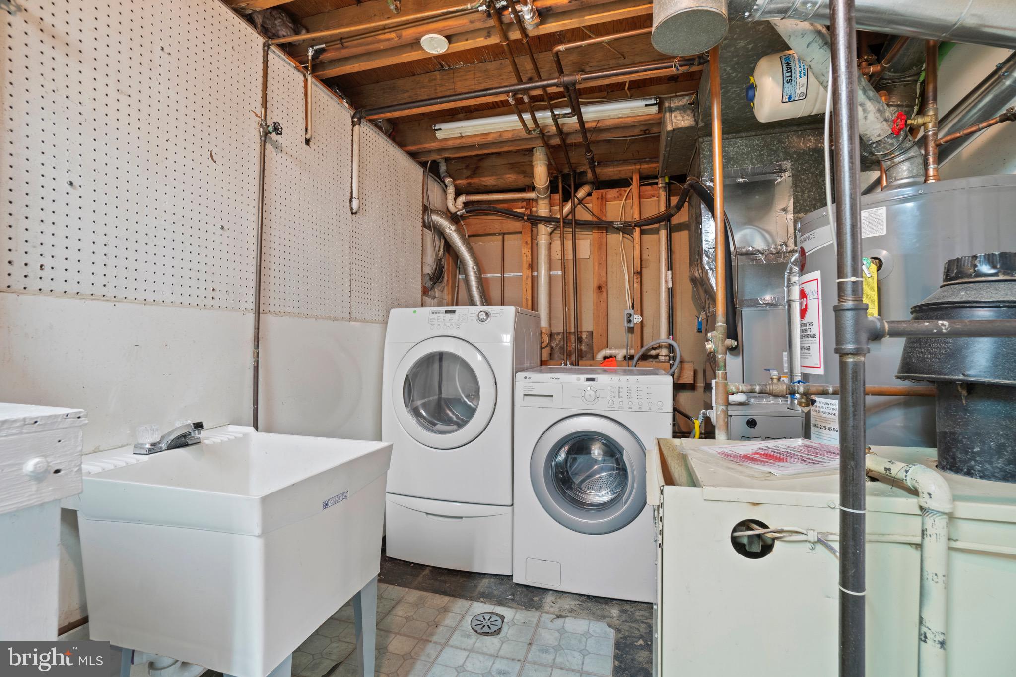 DALE CITY - Residential