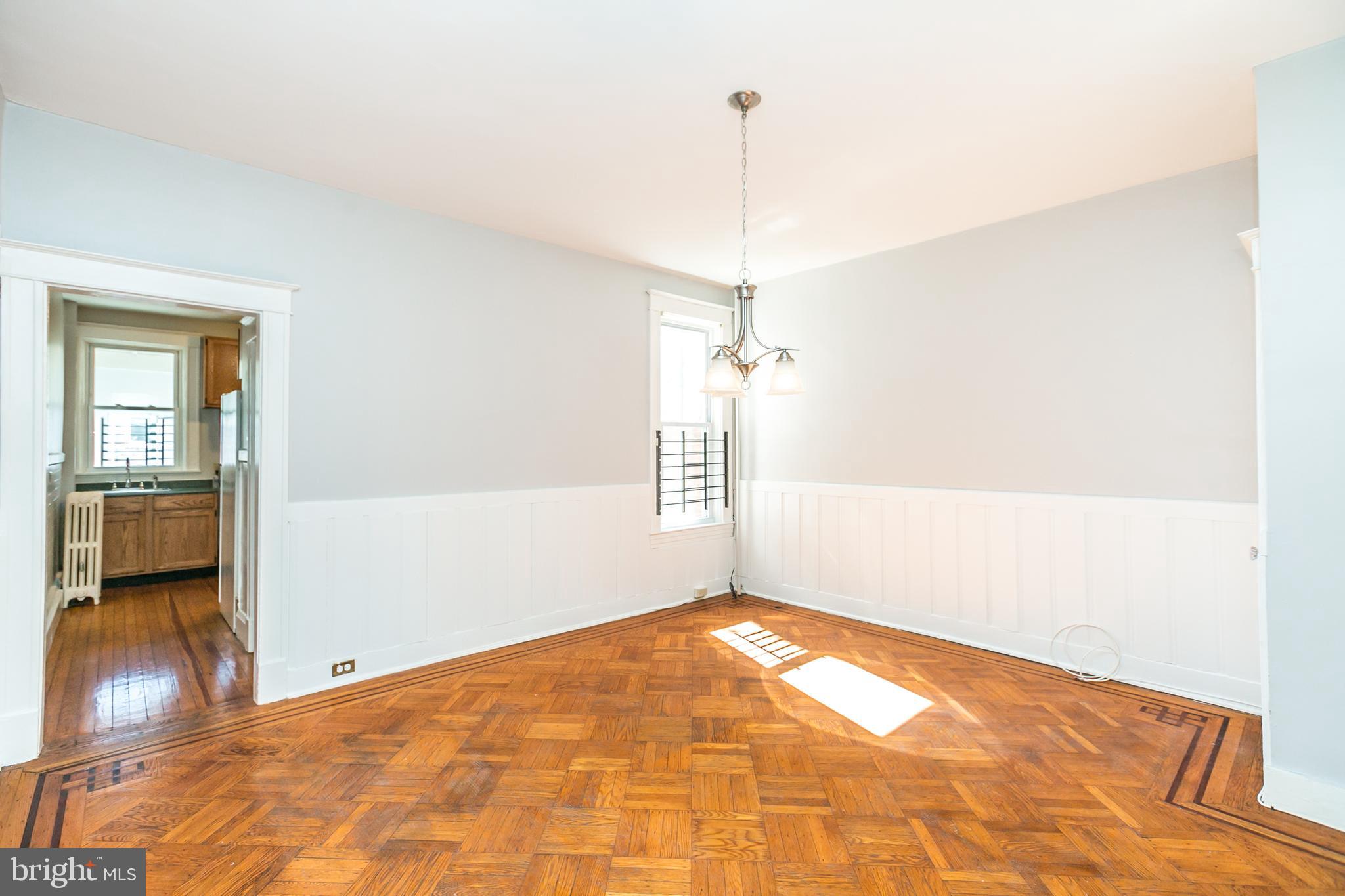 CHARLES VILLAGE - Residential