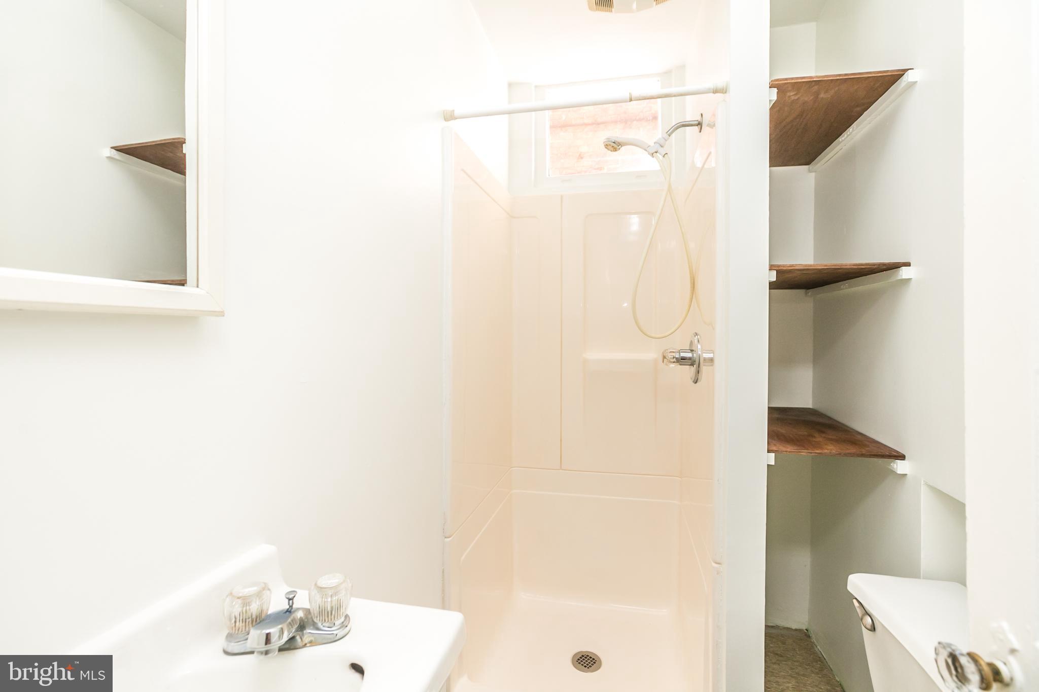 CHARLES VILLAGE - Residential