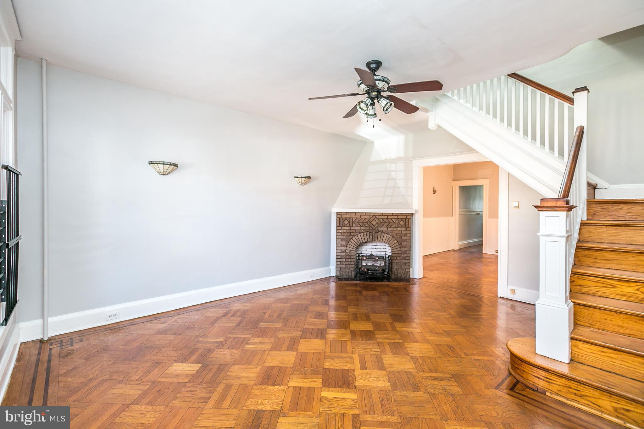 CHARLES VILLAGE - Residential