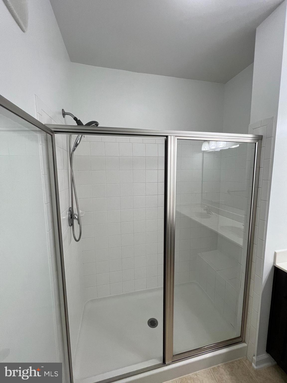 DANE RIDGE CONDO - Residential Lease