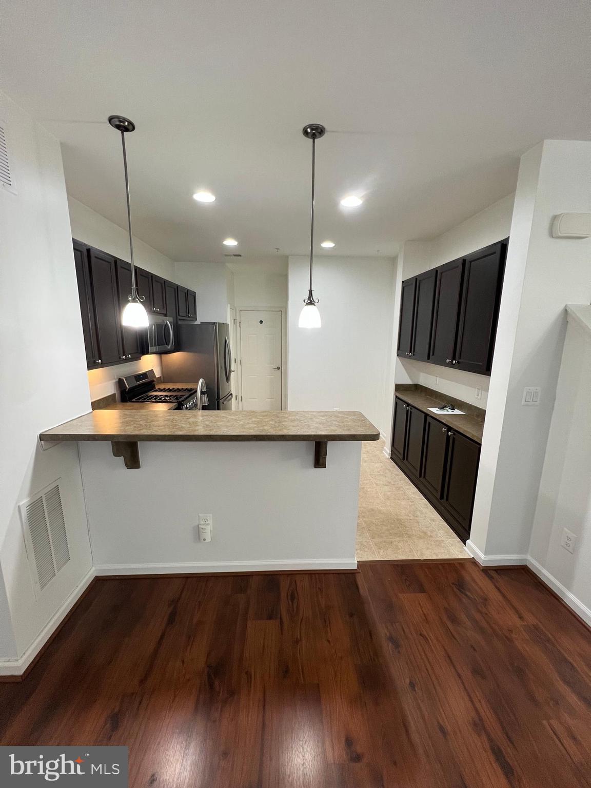 DANE RIDGE CONDO - Residential Lease