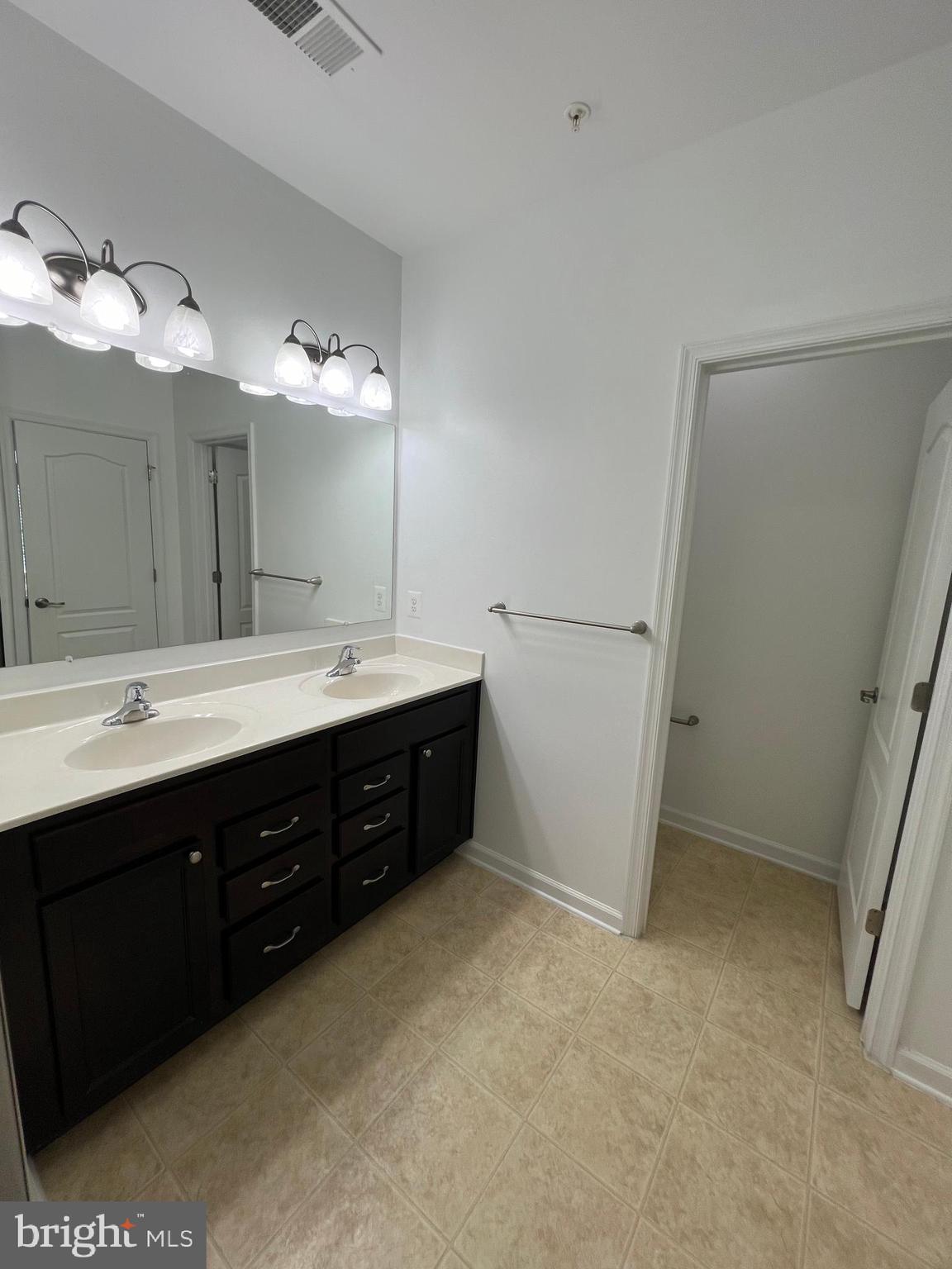 DANE RIDGE CONDO - Residential Lease