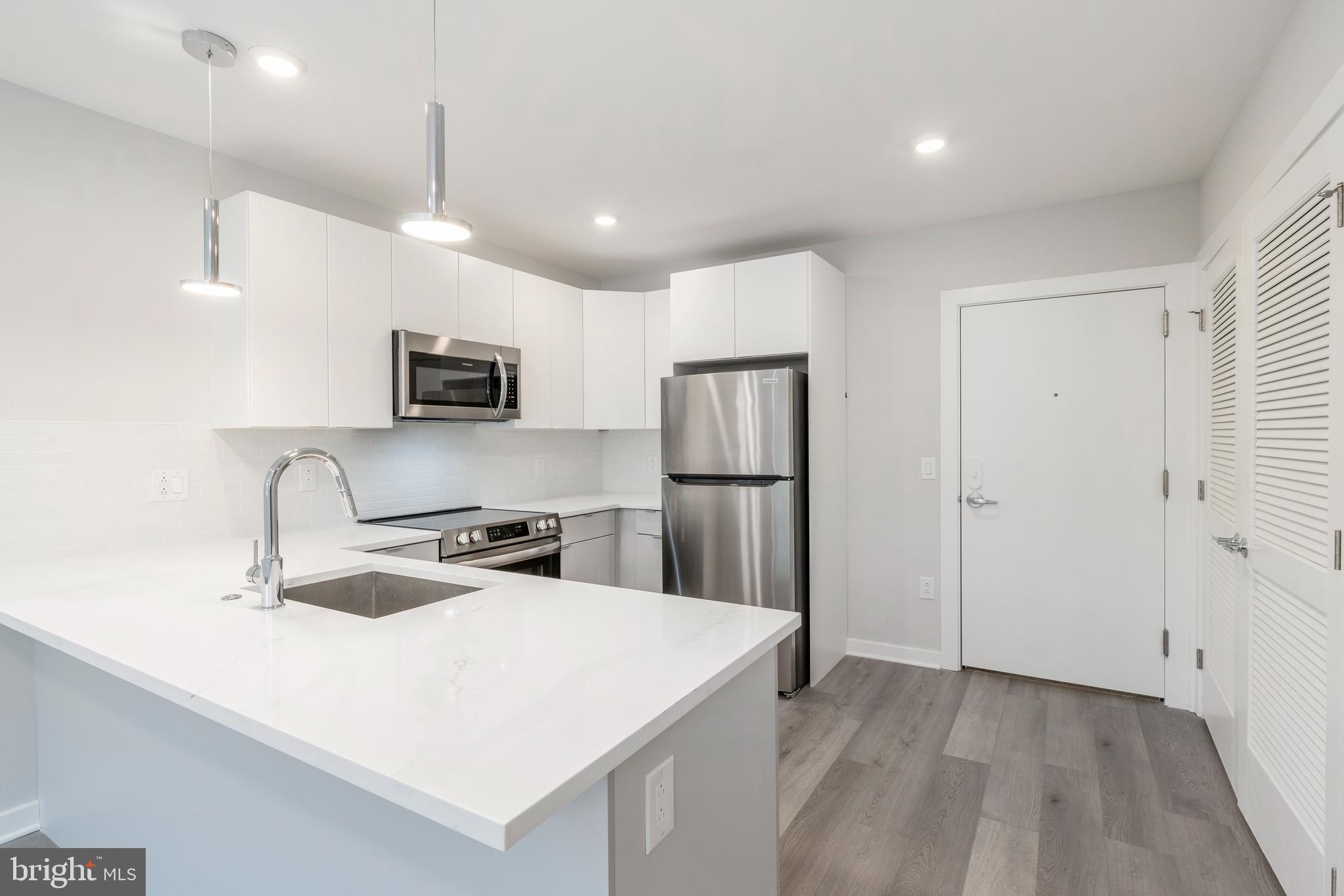 3449 SCOTTS LANE B216