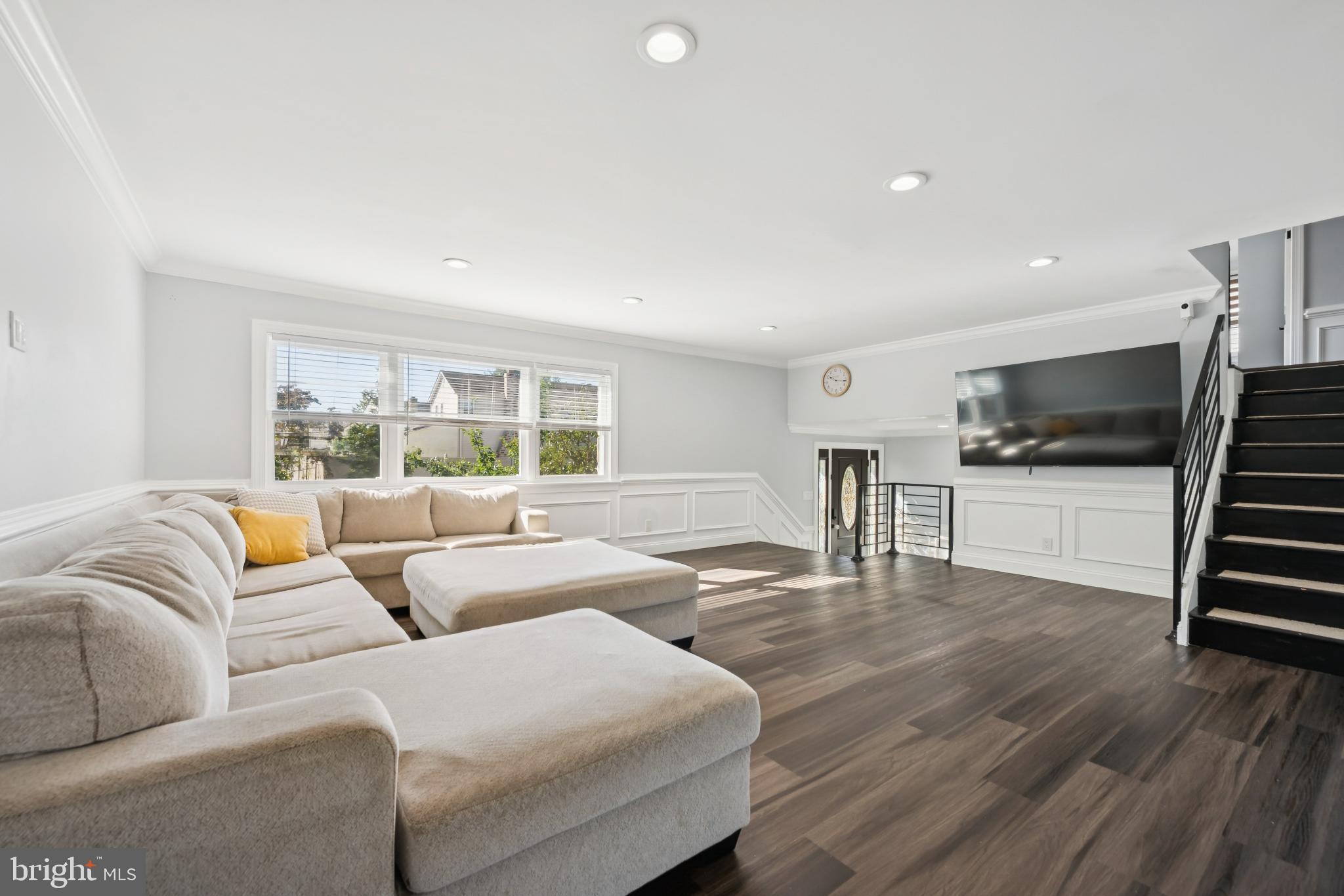 PINE VALLEY - Residential