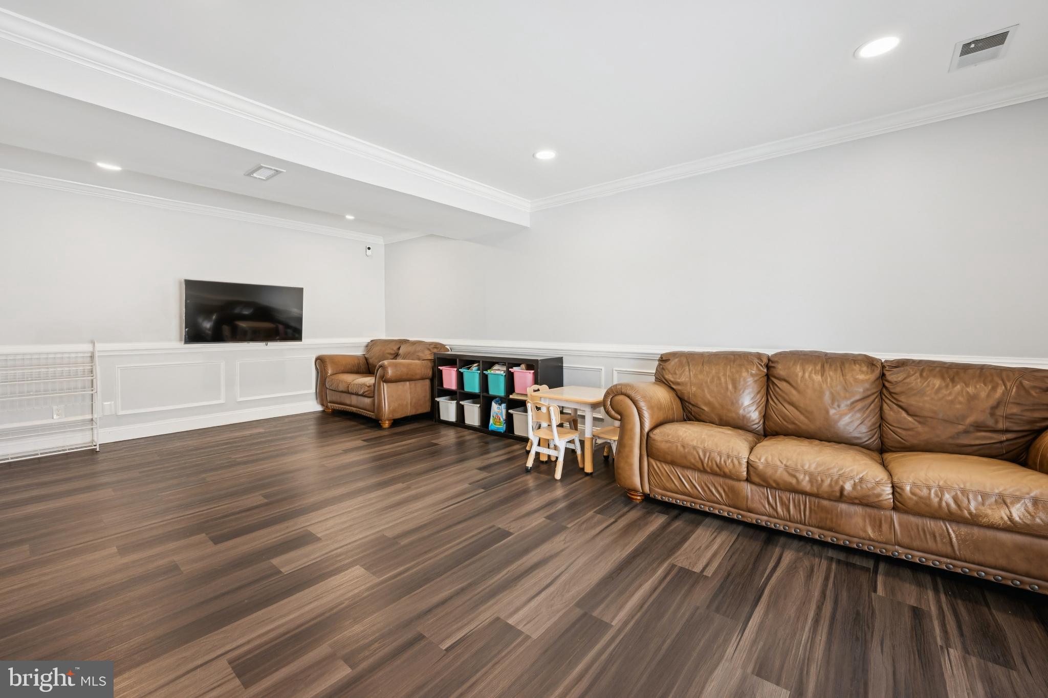 PINE VALLEY - Residential