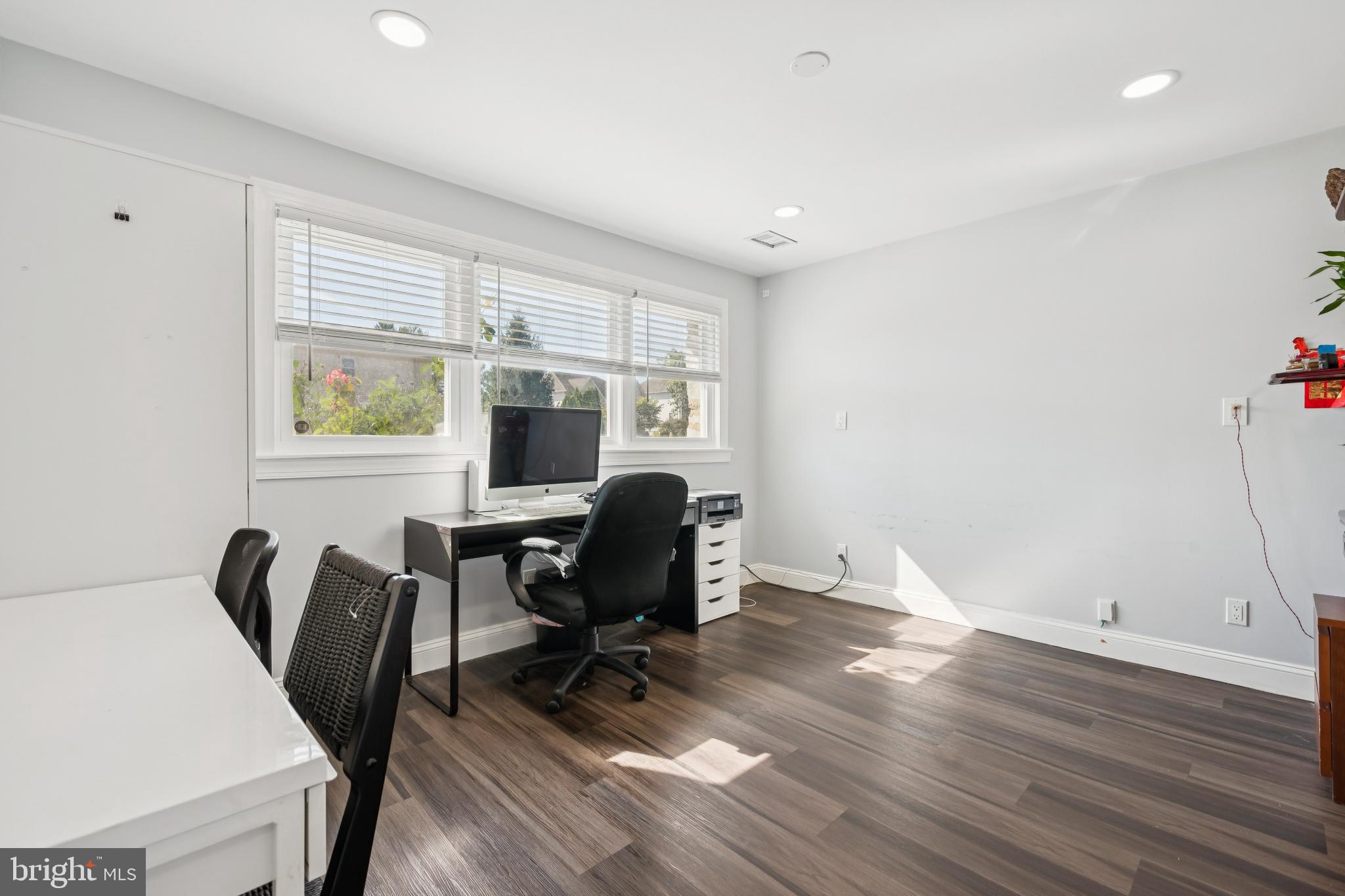 PINE VALLEY - Residential