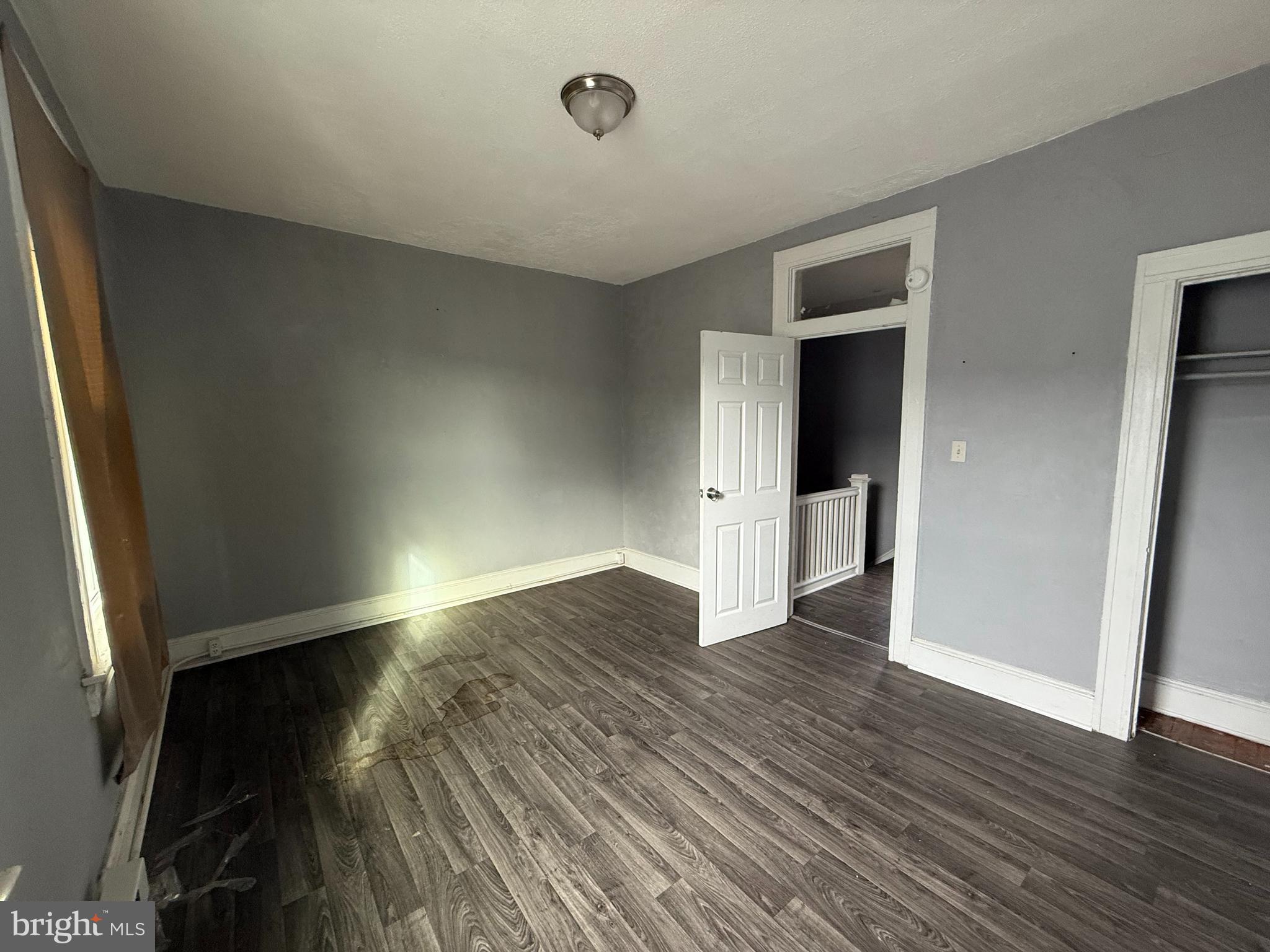 ARLINGTON - Residential