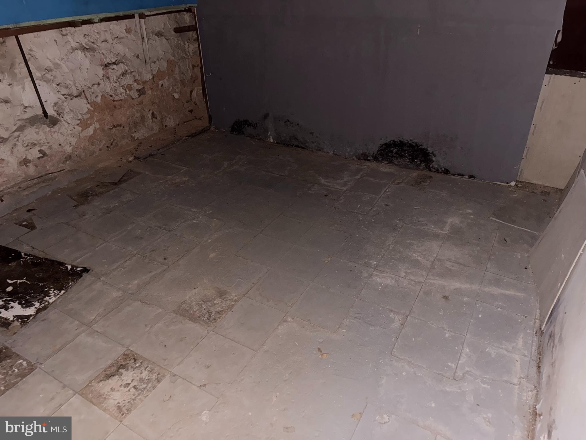 ARLINGTON - Residential