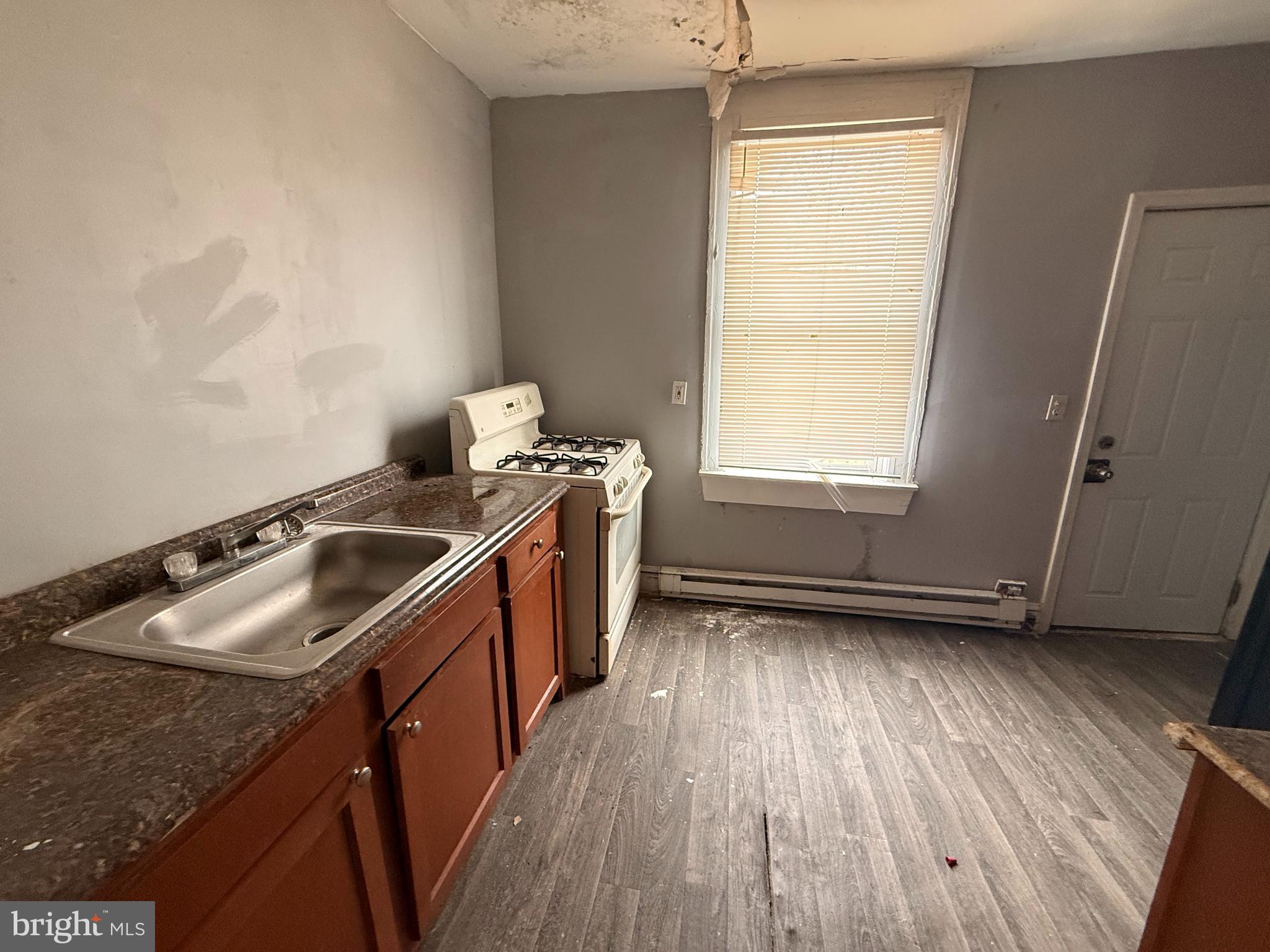 ARLINGTON - Residential