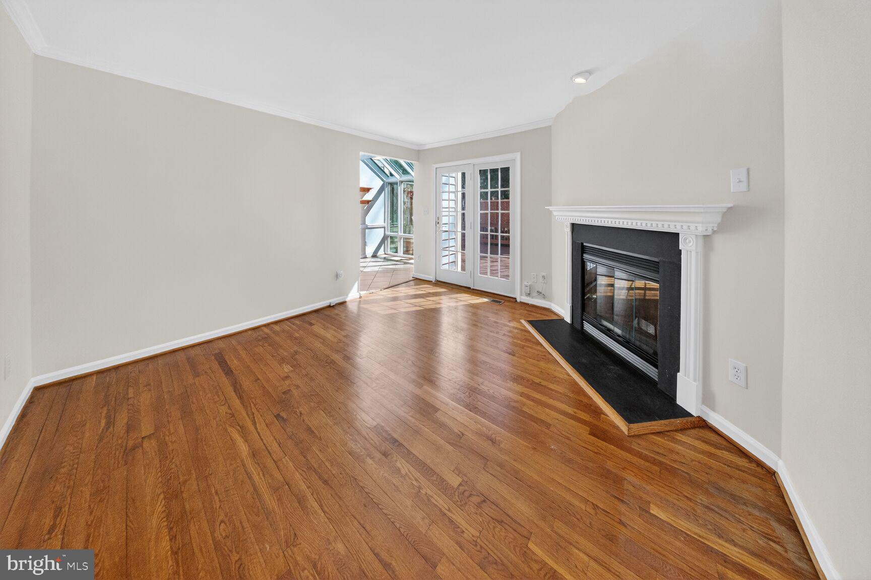 FALLSREACH - Residential