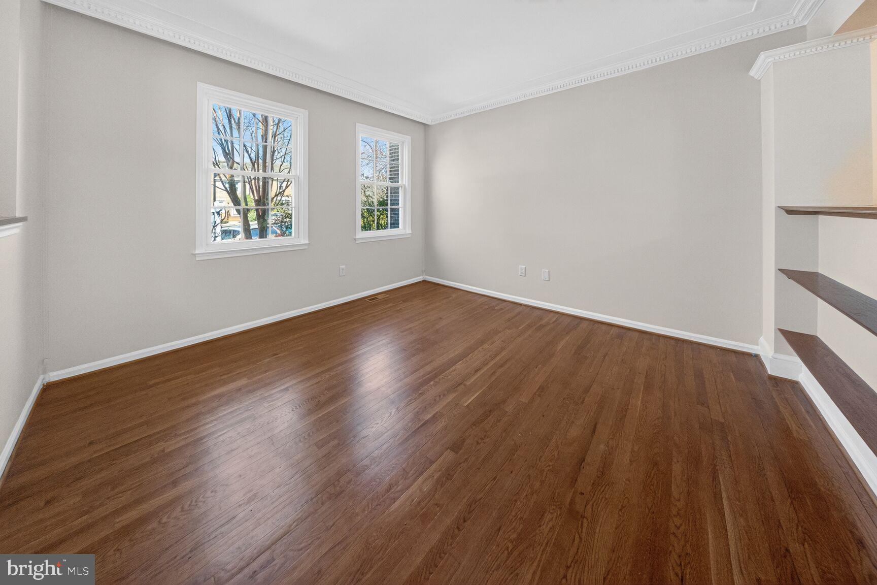 FALLSREACH - Residential