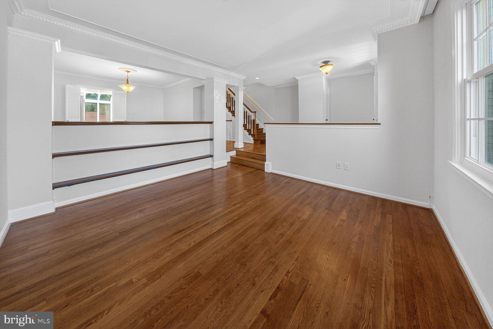 FALLSREACH - Residential