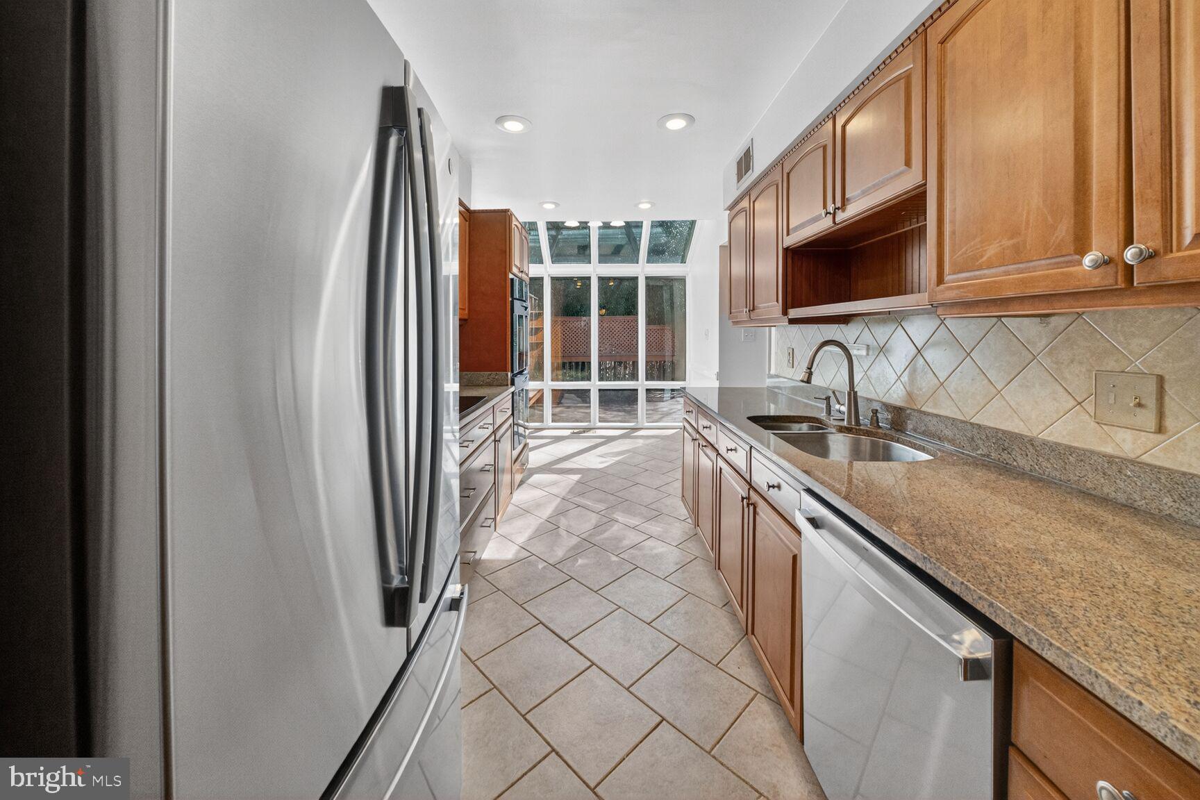 FALLSREACH - Residential