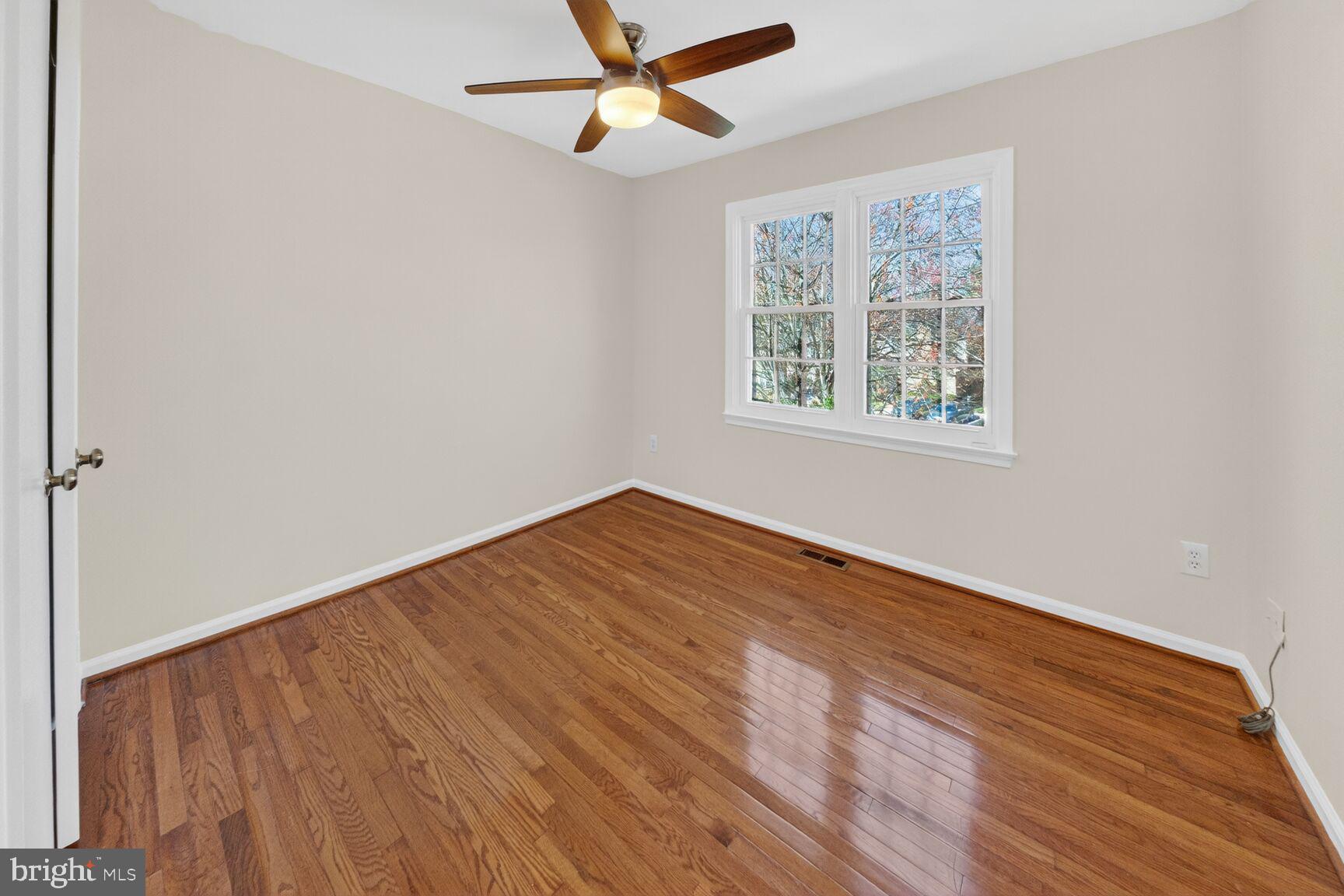 FALLSREACH - Residential